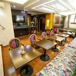 Q Studios Hotel